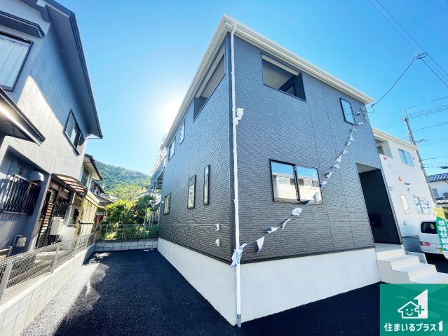 亀岡市大井町小金岐　第2期　新築一戸建ての外観|安心の10年保証！外観を美しく保ち、雨水で汚れを落とします！気になることがありましたら、お気軽にお問い合わせください！