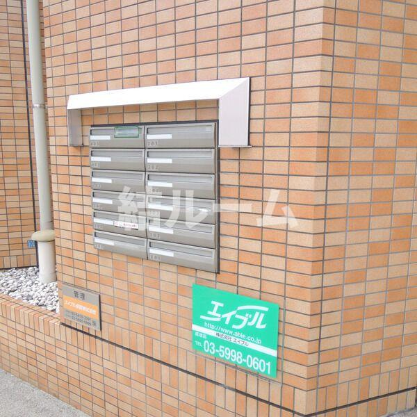 和光市白子２丁目の賃貸マンションのロビー