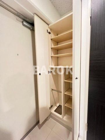 福岡市東区東浜１丁目の賃貸マンションの玄関