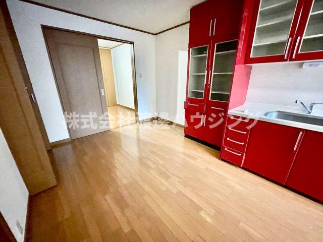 6-13の居間・リビング