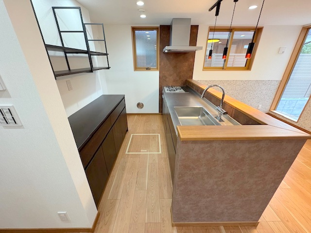 茅ヶ崎市浜竹3丁目　新築戸建　3号棟のキッチン|キッチンスペース◇◇