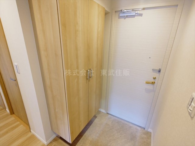 【玄関】 | ザ・ステイツ志木幸町 | 落ち着いた玄関です
