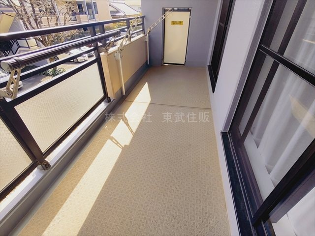 【バルコニー】 | ザ・ステイツ志木幸町 | 開放的で明るい空間を演出してくれるバルコニーです