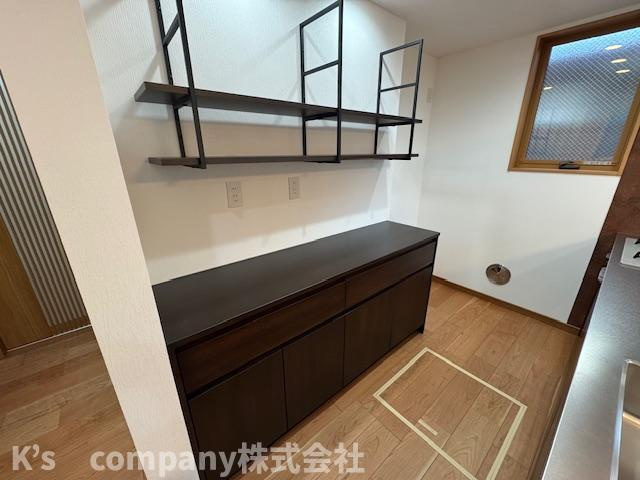 茅ヶ崎市浜竹3丁目　新築戸建　4号棟の収納|パントリー付き◇◇