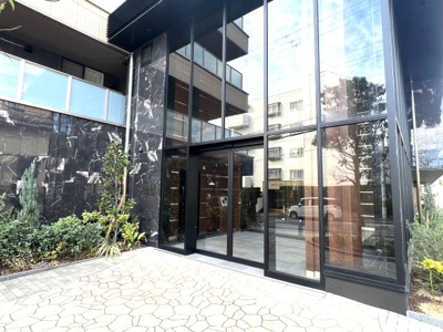 【エントランス】 | シークリサンス西岡本