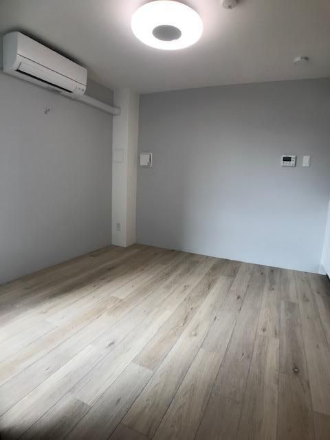 plum Islandの居間・リビング