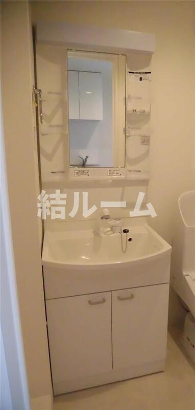 練馬区平和台２丁目のアパートの洗面所