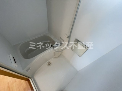 【バルコニー】 | ユーミー波島 | 同タイプのお部屋の写真。現況を優先します。