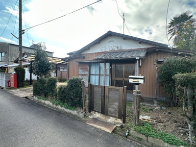 【外観】 | つくばみらい市山王新田 | 前面道路を含む外観です