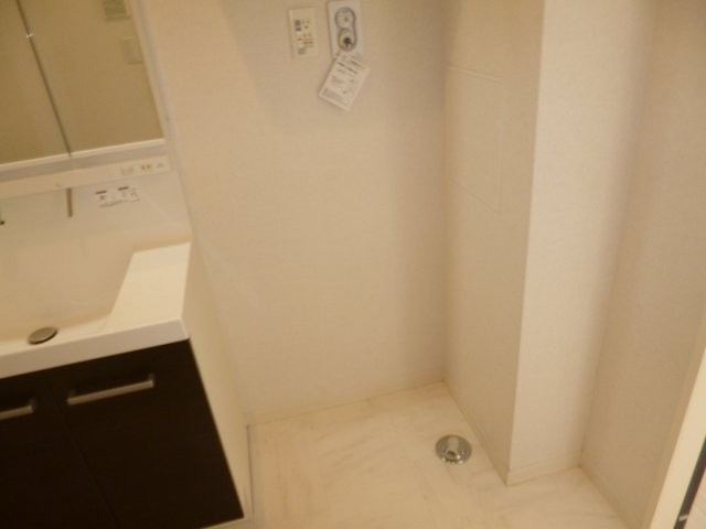 ル・コキヤージュのその他|洗濯機置き場