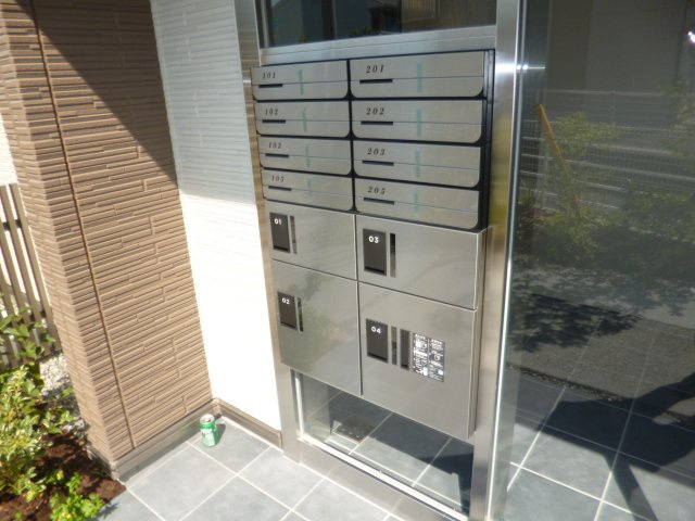 倉敷市福島のアパートのその他共用部分|宅配ボックス