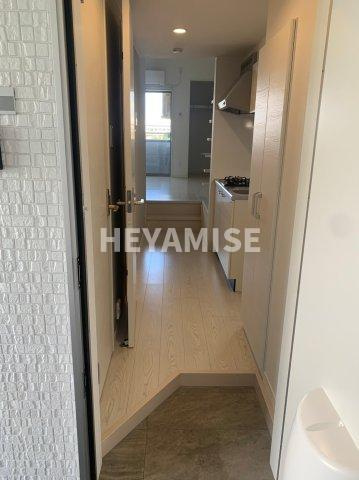 MODERN PALAZZO Isahaya ioの玄関