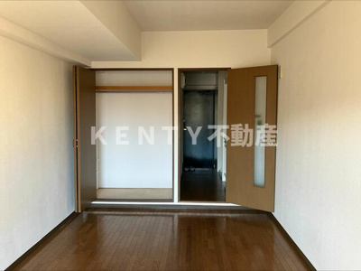 【寝室】 | グリーンクロス西中延 | 広くて明るい寝室