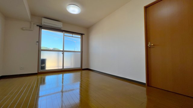 シティパル山王台の居間・リビング