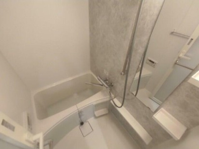 【浴室】 | プレール・ドゥーク中野上高田 | 浴室乾燥機付きバス。