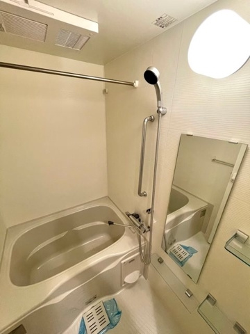 新品家具付きマンション高円寺南5(KaGood東京)の浴室