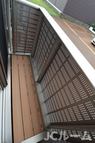 プラムコートのバルコニー