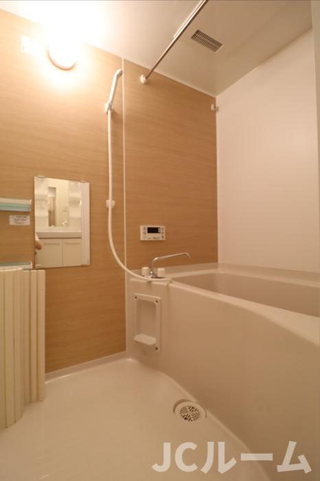 プラムコートの浴室