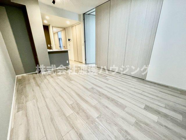 プレミスト江坂の寝室