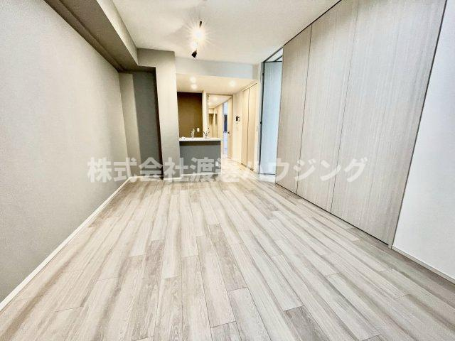 プレミスト江坂の居間・リビング