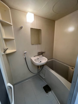 【浴室】 | プランドール摂南 | 写真と現況に相違がある場合は、現況を優先とします。