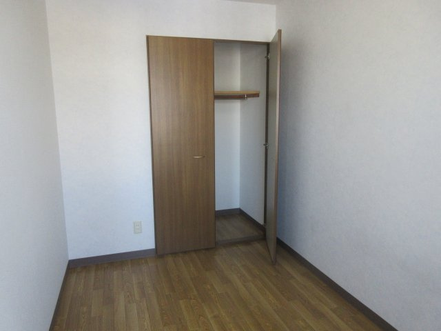 クラッシークラブの洋室