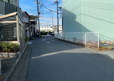 【展望】 | セザール南林間 | 眺望の良さを楽しめるダイニングキッチンで家族団らんの時間を過ごしてはいかがでしょうか。バルコニーから見える景色を家族で眺める時間は、時間が経つのを忘れてしまいそうですね。是非、現地を見に行きましょう！