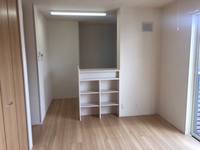 メゾン　エスポワールの居間・リビング