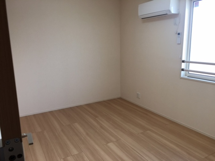 メゾン　エスポワールの洋室