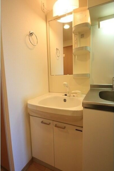 ベルファース川原通の洗面所