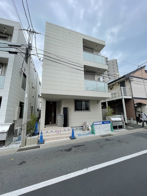 メゾンクレールの周辺