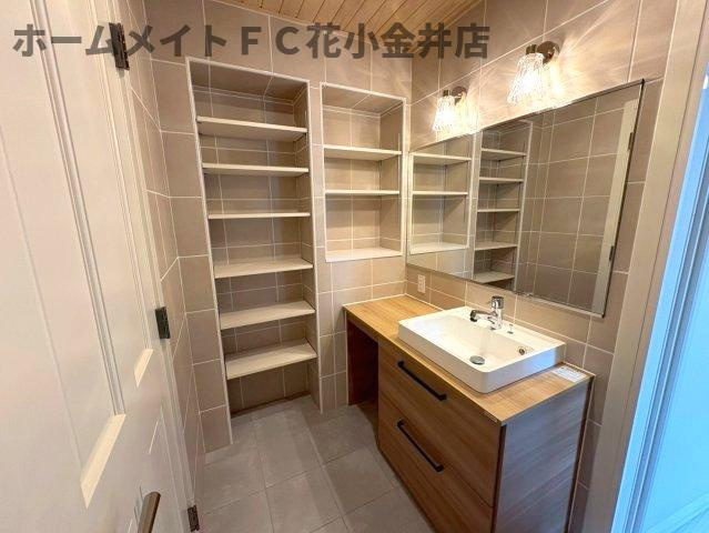 【独立洗面台】 | ヴィラアイビス | 独立洗面化粧台が付いています