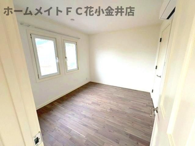 【寝室】 | ヴィラアイビス | 落ち着いた色調の寝室です