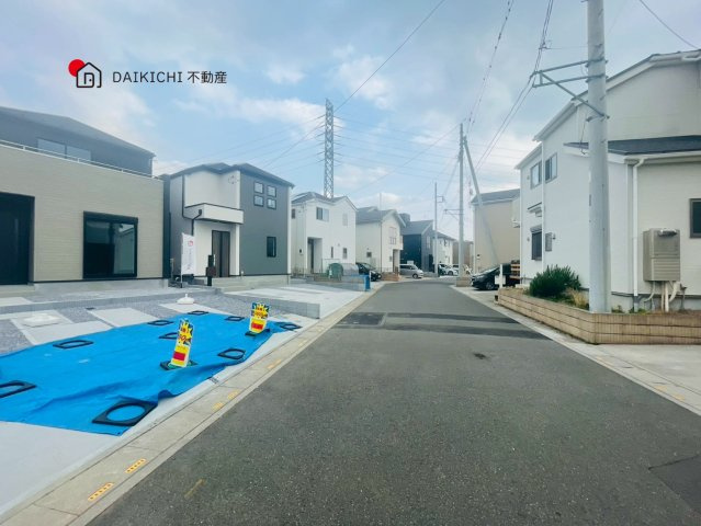 【前面道路含む現地写真】 | 北本市大字下石戸下　新築戸建　全2棟　1号棟