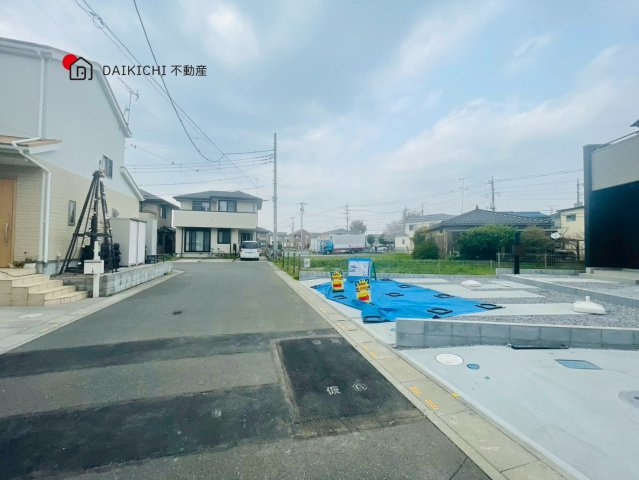【前面道路含む現地写真】 | 北本市大字下石戸下　新築戸建　全2棟　1号棟