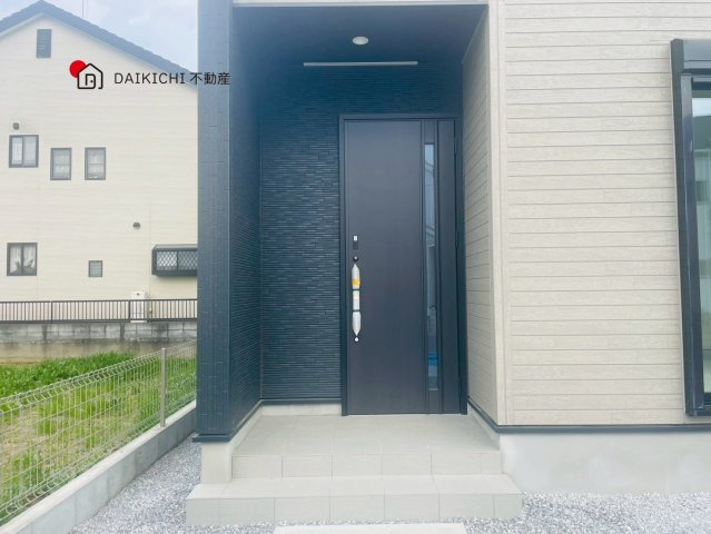 【玄関】 | 北本市大字下石戸下　新築戸建　全2棟　1号棟