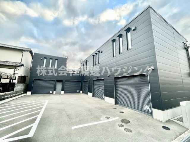 玉井町ガレージハウスの外観