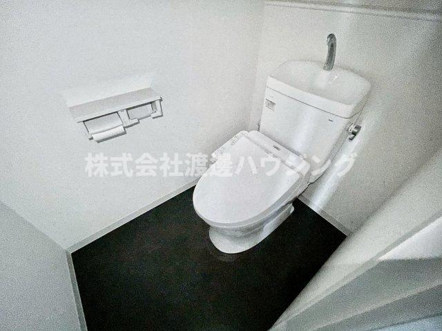 玉井町ガレージハウスのトイレ