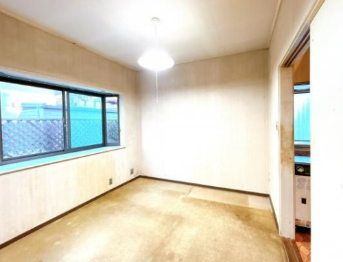 【中古】日高市武蔵台中古住宅の洋室|2Fゆったりした洋室です