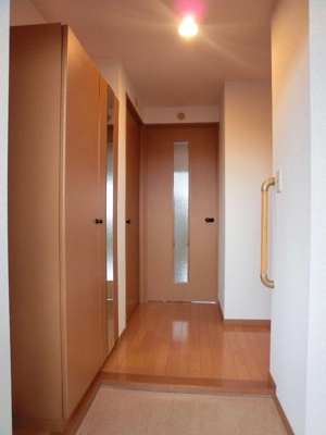 【玄関】 | アルバ空港東