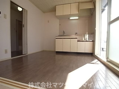 【居間・リビング】 | フラット・タームー