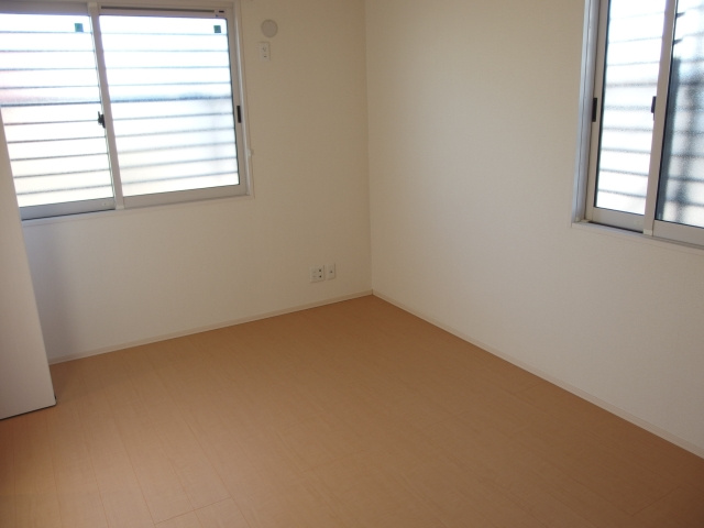 ローズコート宇頭の洋室|別室イメージ