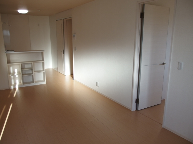 ローズコート宇頭の居間・リビング|別室イメージ