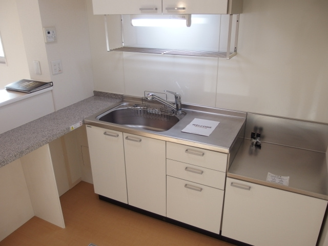 ローズコート宇頭のキッチン|別室イメージ