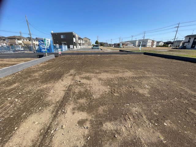 高崎市東中里町（全4区画）