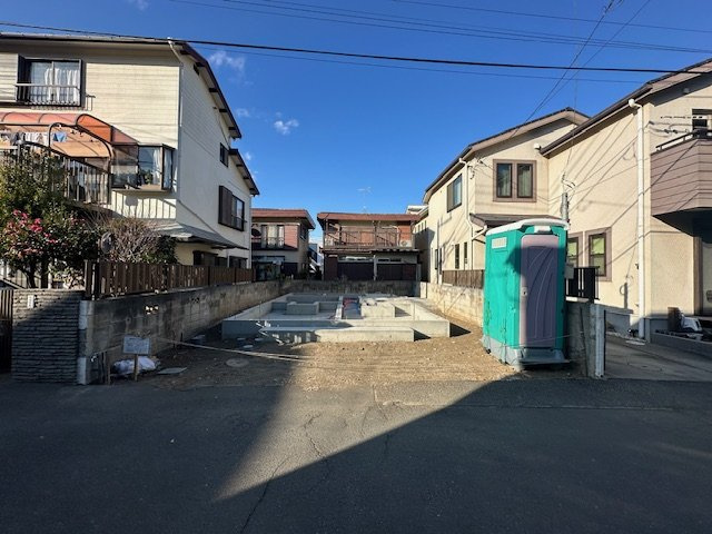 茅ヶ崎市南湖6丁目　新築戸建の外観|2月2日撮影　建築中　現地外観