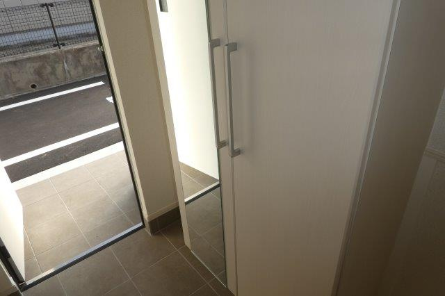 ジャン・リーブBの玄関|シューズボックス