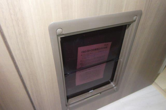 ジャン・リーブBの設備|ペット用くぐり戸