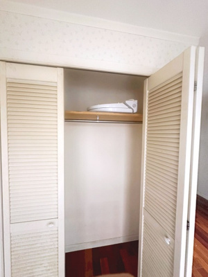 【収納】 | フォレストテラス日吉 | クローゼット※クリーニング前の写真です