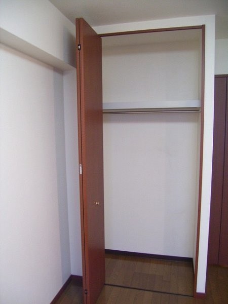 トーシンフェニックス日本橋兜町壱番館の収納